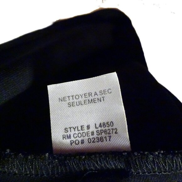 Laundry by Shelli Segal Pre-Loved Black Knee Length 3/4 Sleeve Poly‎ Blend Dress - Picture 6 of 6